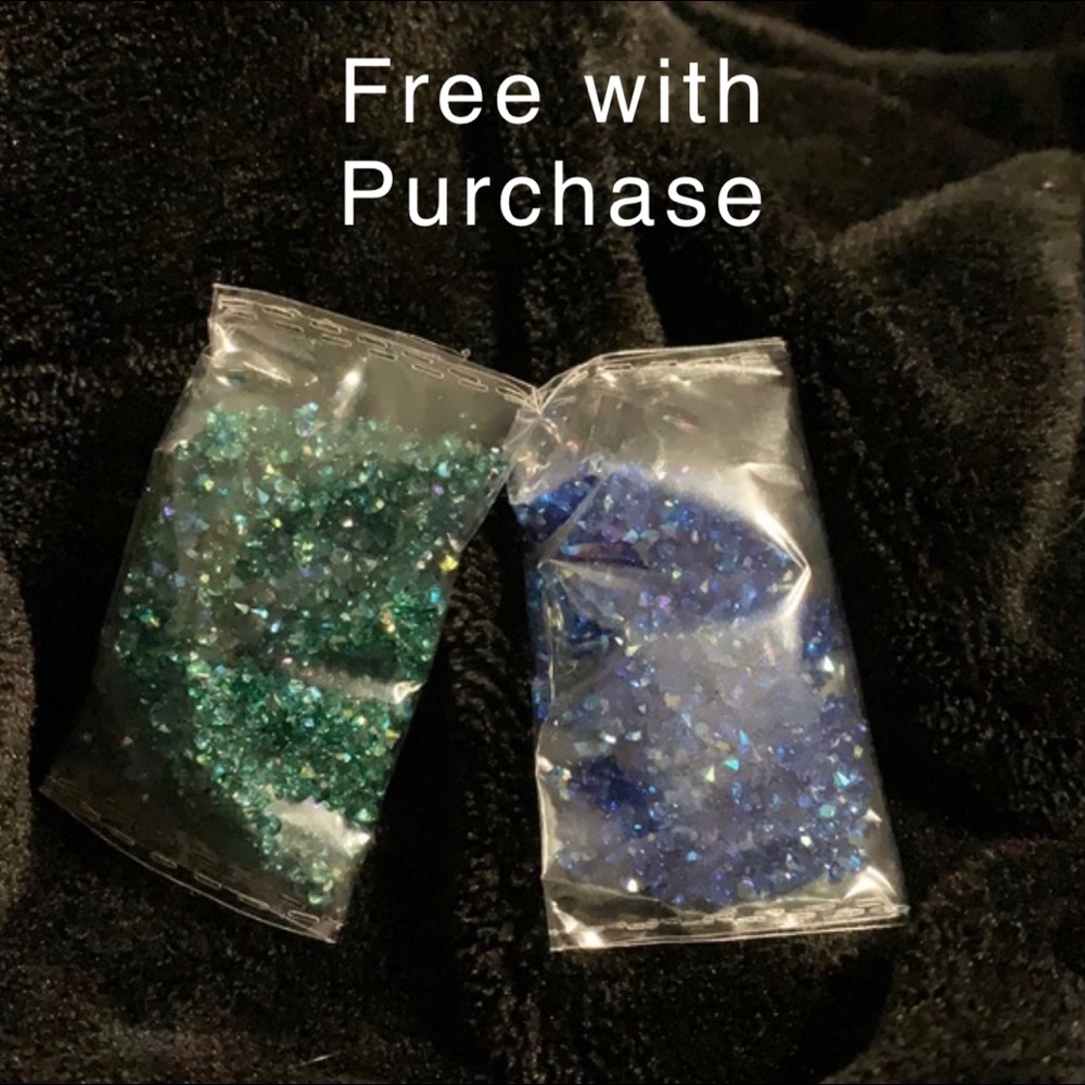 Roughly 2,000 pc Nail Art Gems